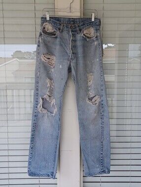 Vtg 1980s Levi's 501, W 31, Red Tab, Little "e", Distressed, Straight Leg, Butto